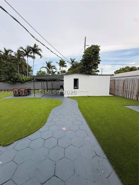 10000 SW 43rd St, Miami FL - photo 14 of 21