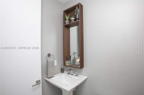 2821 S Bayshore Dr 20D, Miami FL - photo 6 of 29