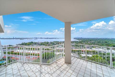 1000 Quayside Ter Ts-10, Miami FL - photo 15 of 76
