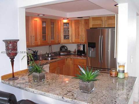 16546 NE 26th Ave 4C, North Miami Beach FL - photo 8 of 12