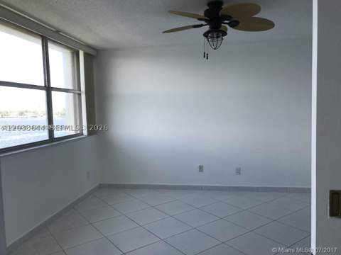 16546 NE 26th Ave 4C, North Miami Beach FL - photo 9 of 12