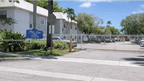 17255 SW 95th Ave 249, Palmetto Bay FL - photo 19 of 22
