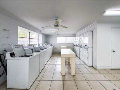 17255 SW 95th Ave 249, Palmetto Bay FL - photo 9 of 22