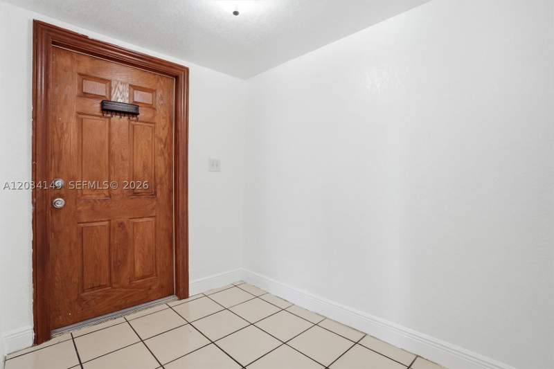 3 bedroom Townhouse at 1389 NW 31st Ave 1389-B, El Batey Condo, Miami — photo 2