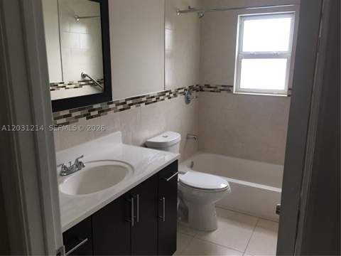 1594 NE 155th Ter, North Miami Beach FL - photo 11 of 23