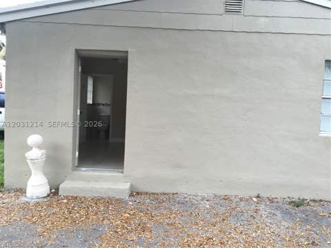 1594 NE 155th Ter, North Miami Beach FL - photo 22 of 23
