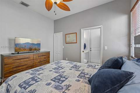 18159 NW 90th Ave, Hialeah FL - photo 20 of 57