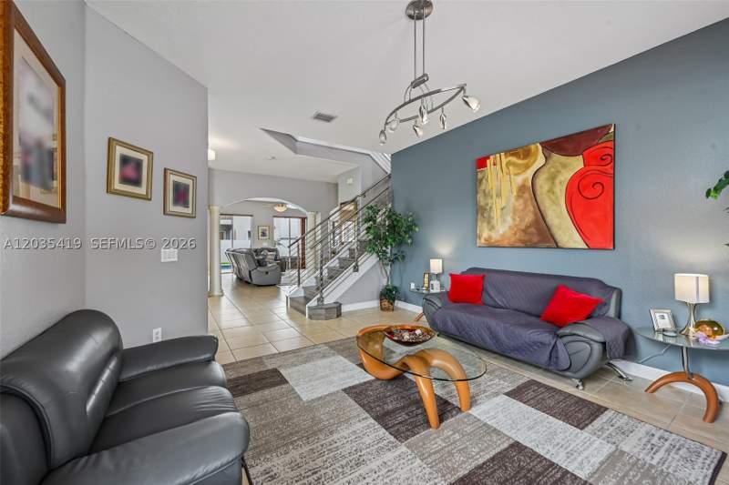 4 bedroom SingleFamilyResidence at 18159 NW 90th Ave, Century Gardens, Hialeah — photo 5