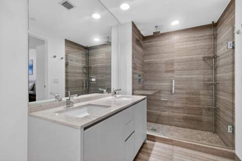 1010 Brickell Avenue 1607, Miami FL - photo 17 of 53