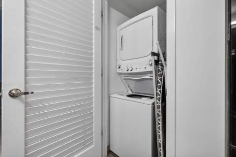 1010 Brickell Avenue 1607, Miami FL - photo 22 of 53