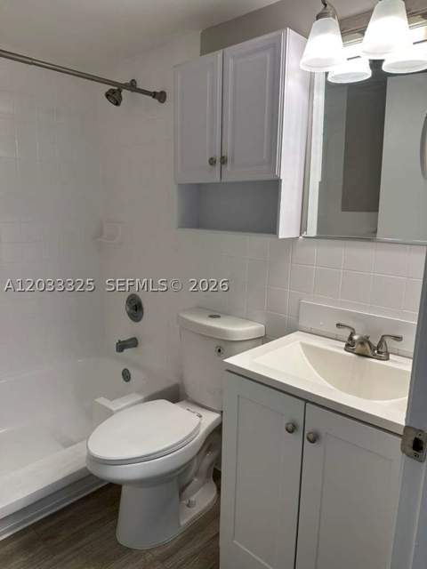 7832 Collins Ave 406, Miami Beach FL - photo 13 of 26
