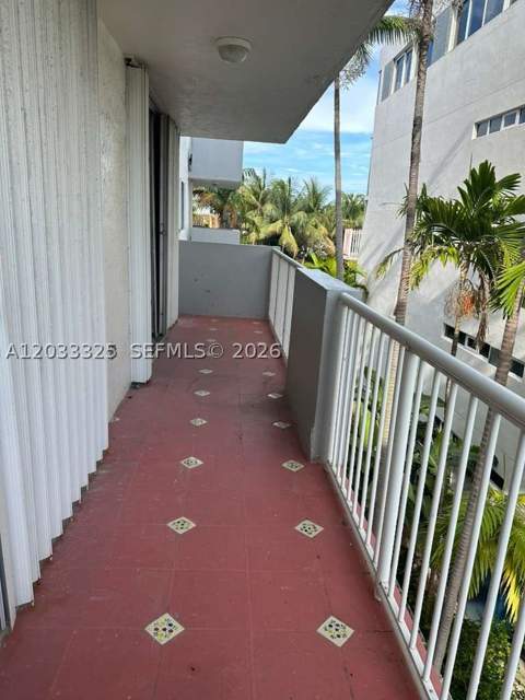 7832 Collins Ave 406, Miami Beach FL - photo 16 of 26