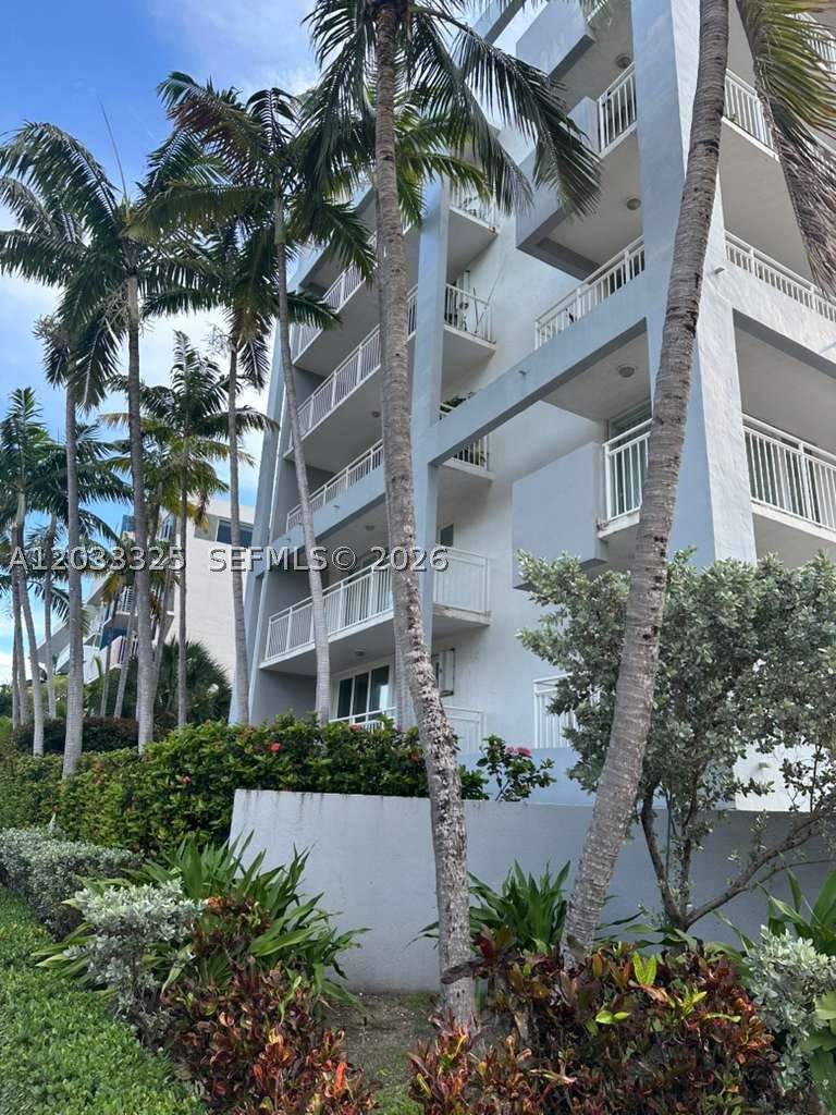 2 bedroom Condominium at 7832 Collins Ave 406, Park Beach Club Condo, Miami Beach — photo 4