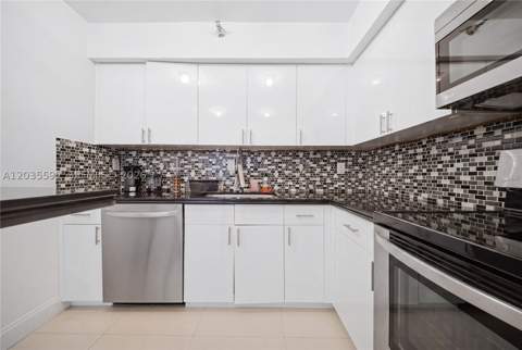 3530 Mystic Pointe Dr 2013, Aventura FL - photo 13 of 38