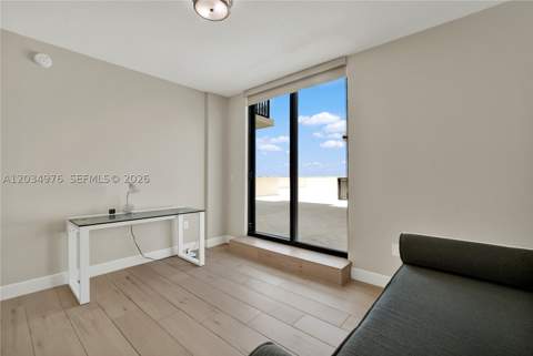 1300 Ponce De Leon Blvd 901, Coral Gables FL - photo 18 of 49
