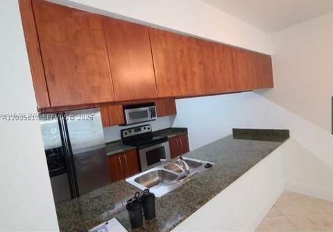 1200 Brickell Bay Dr 3318, Miami FL - photo 15 of 55