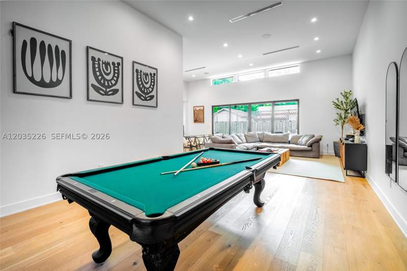 3 bedroom SingleFamilyResidence at 243 NW 42nd St, Columbia Park Corr Pl, Miami — photo 5