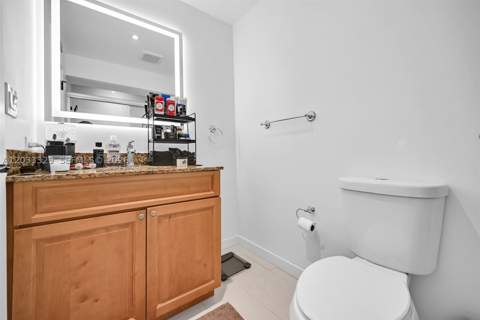 10560 SW 156th Pl 208, Miami FL - photo 13 of 36