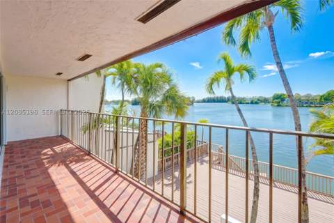 5002 SW 72nd Ave, Miami FL - photo 20 of 43
