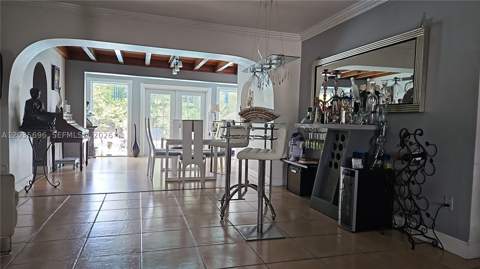 6895 Tamiami Canal Rd, Miami FL - photo 6 of 17