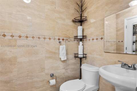 1820 James Ave 2F, Miami Beach FL - photo 10 of 21
