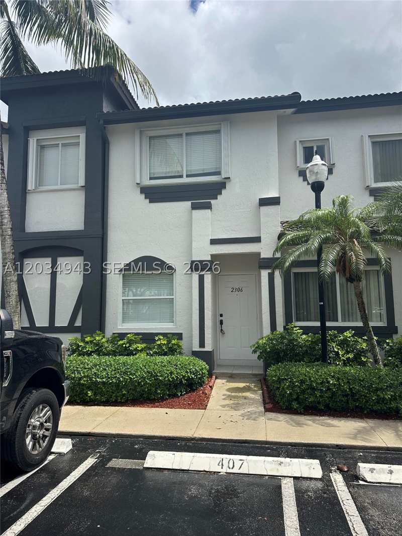 3 bedroom Townhouse at 2306 SE 23rd Ave, Towngate Condo Nine, Homestead — photo 1