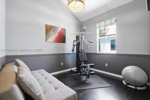 2917 Jackson Ave, Miami FL - photo 17 of 25