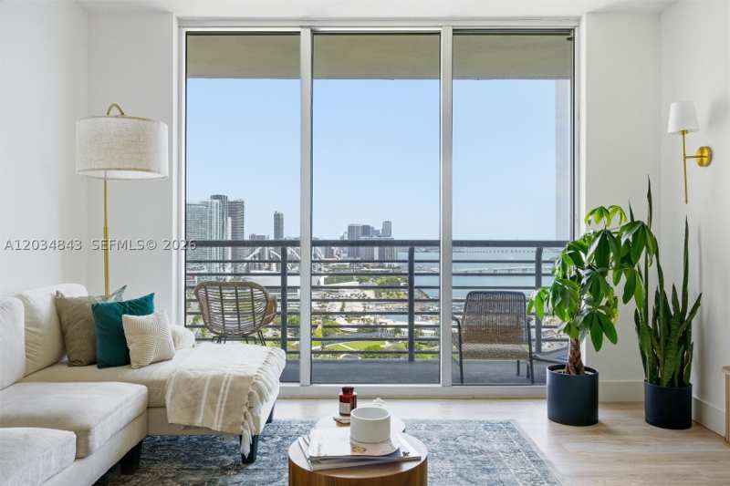2 bedroom Condominium at 325 S Biscayne Blvd 4022, One Miami West Condo, Miami — photo 1