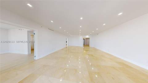 21050 NE 38th Ave 305, Aventura FL - photo 17 of 62