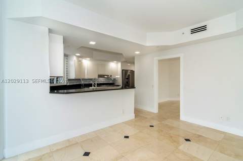 21050 NE 38th Ave 305, Aventura FL - photo 20 of 62