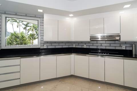 21050 NE 38th Ave 305, Aventura FL - photo 23 of 62