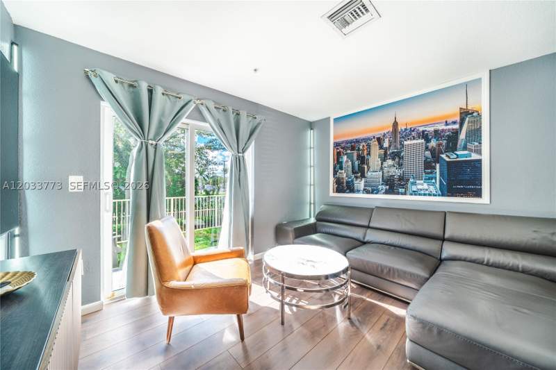 3 bedroom Condominium at 2040 NE 167 th 3-128, Aqua Vista Townhomes Cond, North Miami Beach — photo 4