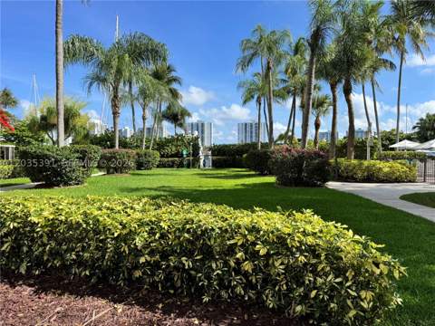 3610 Yacht Club Dr 312, Aventura FL - photo 7 of 18