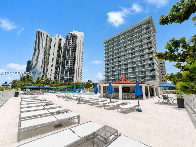 0 bedroom HotelMotel at 19201 Collins Ave 527, The Aventura Beach Club C, Sunny Isles Beach — photo 5