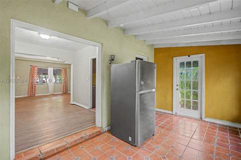 583 NW 47th St, Miami FL - photo 18 of 28