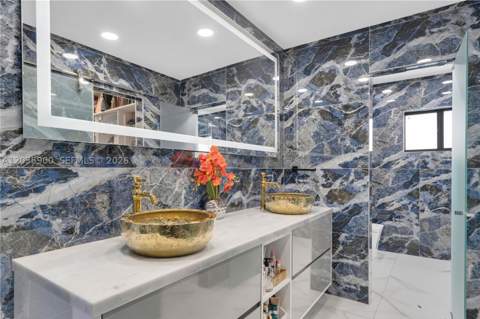 13330 SW 5th St, Miami FL - photo 13 of 56