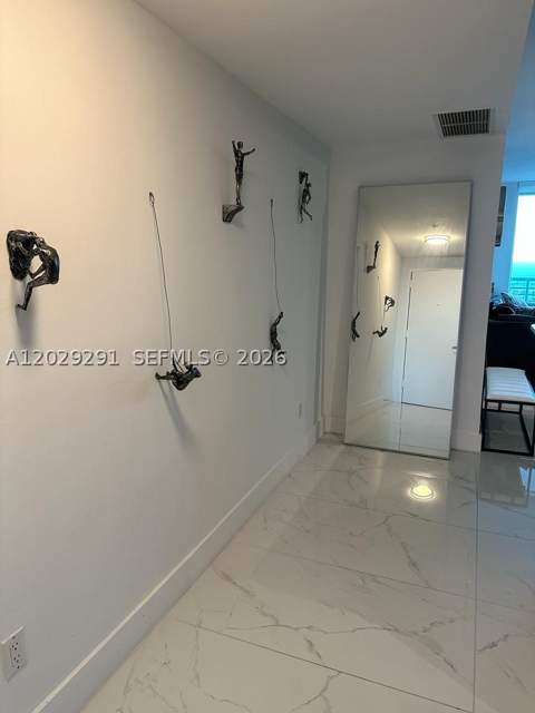325 S Biscayne Blvd 4119, Miami FL - photo 16 of 21