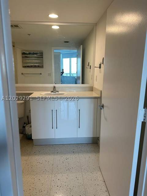 325 S Biscayne Blvd 4119, Miami FL - photo 20 of 21