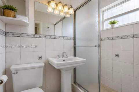 2300 NW 9th St, Miami FL - photo 18 of 45