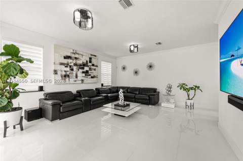 15761 SW 59th Ter, Miami FL - photo 16 of 40
