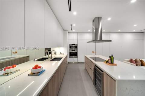 425 Harbor Dr, Key Biscayne FL - photo 12 of 50