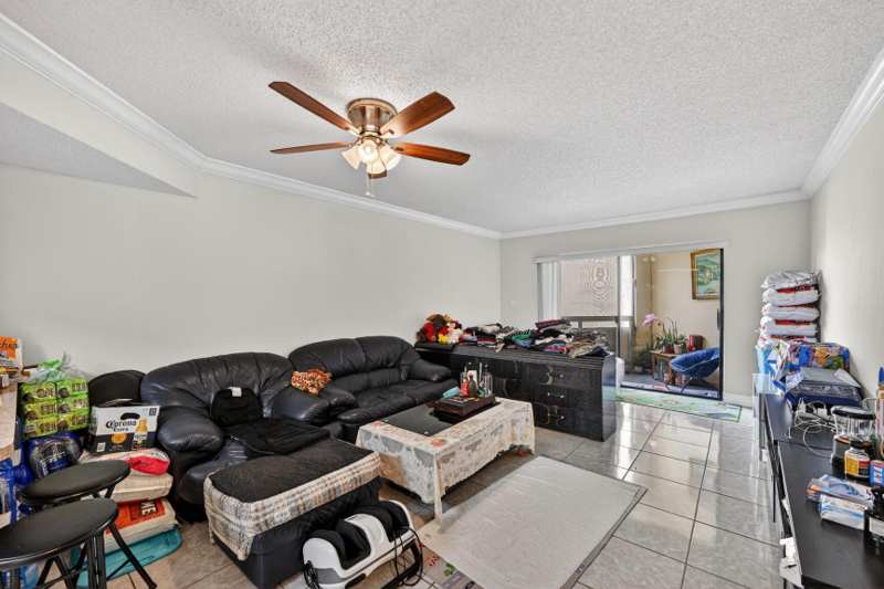 1 bedroom Condominium at 8290 Lake Drive 305, Las Vistas At Doral Condo, Doral — photo 1