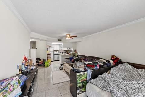 8290 Lake Drive 305, Doral FL - photo 13 of 16