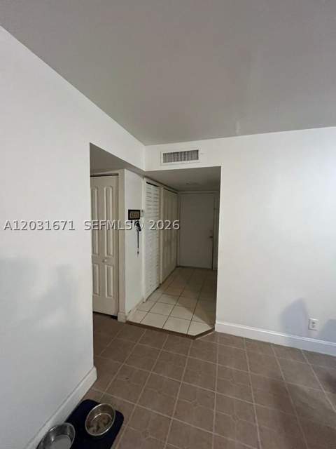 18111 NW 68th Ave H102, Hialeah FL - photo 7 of 10