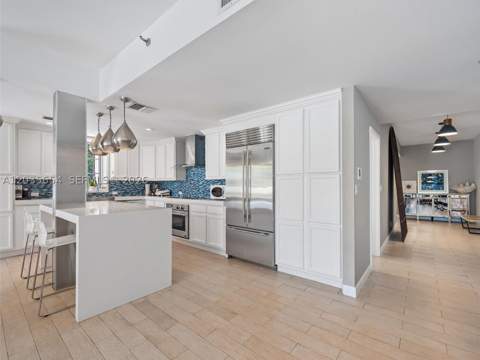 19116 Fisher Island Dr 19116, Miami Beach FL - photo 10 of 34