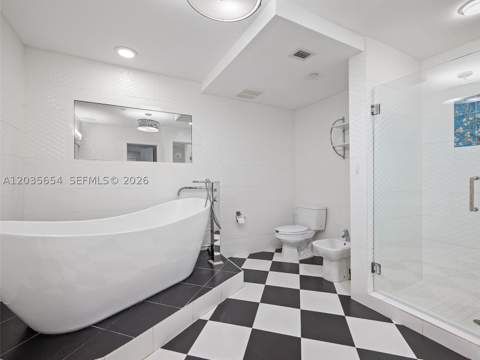 19116 Fisher Island Dr 19116, Miami Beach FL - photo 15 of 34