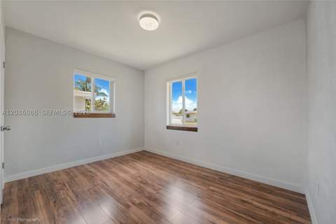 11601 SW 141st St, Miami FL - photo 10 of 15