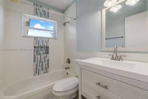 11601 SW 141st St, Miami FL - photo 7 of 15