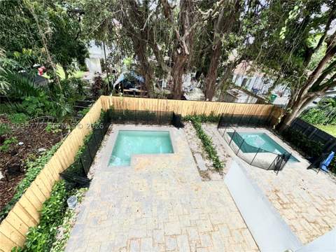 5728 NW 5th Ct Th-2, Miami FL - photo 24 of 25
