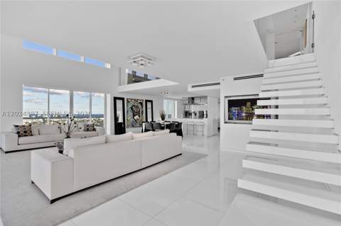 10 Venetian Way Ph04, Miami Beach FL - photo 6 of 45